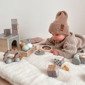 Montessori nevelési doboz babáknak - 6 játék