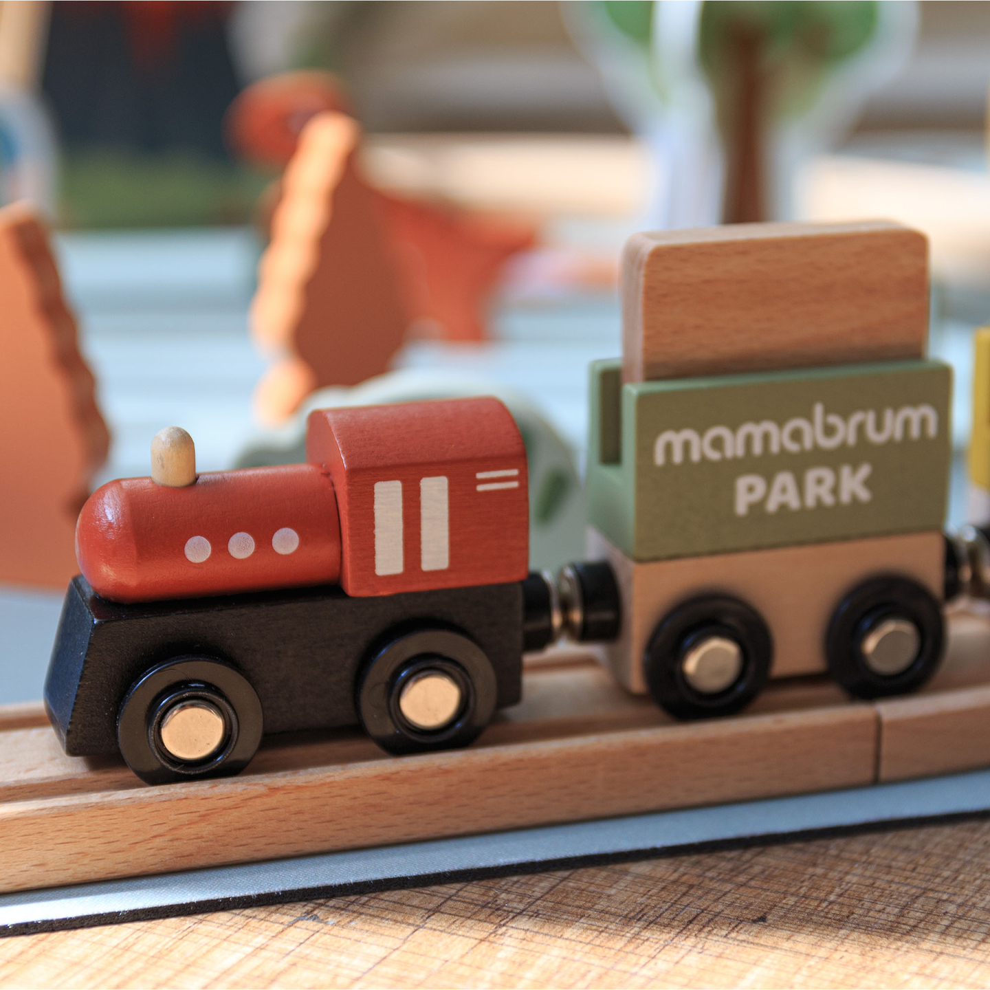 Dino Park fa vonat csúszásgátló szőnyeggel - dinoszauruszok, vonat, sínek, vulkán, harang