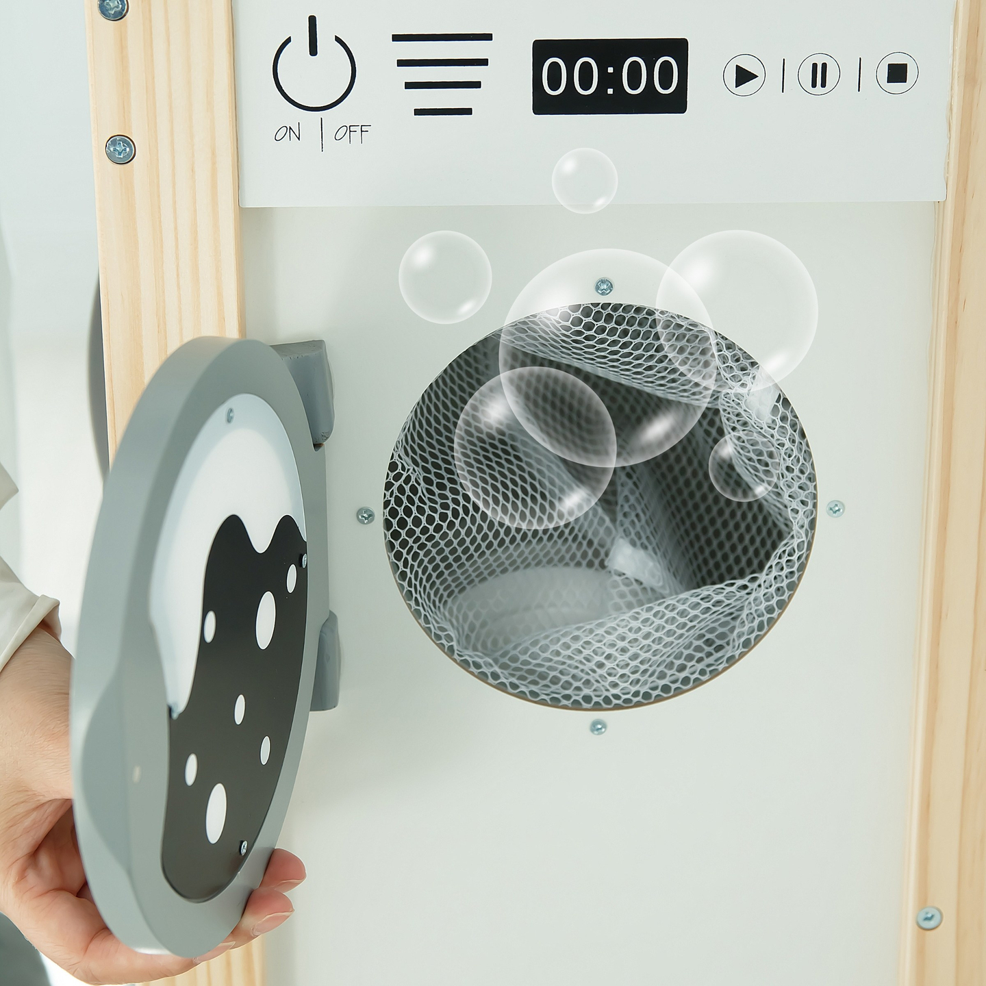 Interaktív konyha mosógéppel, mosogatógéppel és krétatáblával