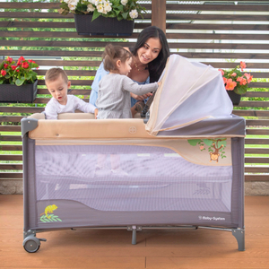 Utazóágy 0 - 36 m pelenkázóasztallal + Moby-System HUXLEY járóka