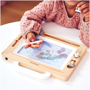 Fa scrapbook bélyegekkel - rajztábla