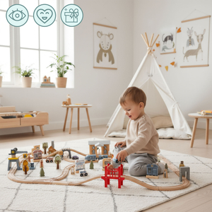 Fából készült városi vasút elektromos vonattal - mozgó daru, hajó, hidak