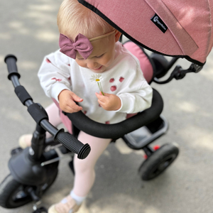 Háromkerekű gyerekeknek 1-4 éves korig - TOBI FREY - rózsaszín szín - forgatható - pumpás kerekek + tolóerő