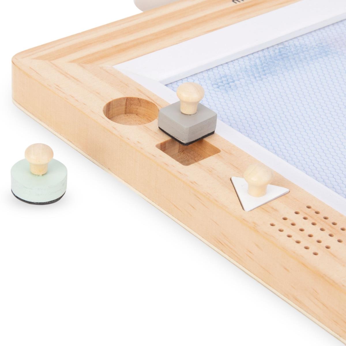 Fa scrapbook bélyegekkel - rajztábla