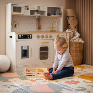 Interaktív XXL fa konyha kiegészítőkkel és LED világítással - kétszintes