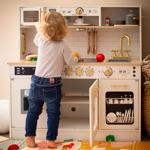 Interaktív XXL fa konyha kiegészítőkkel és LED világítással - kétszintes