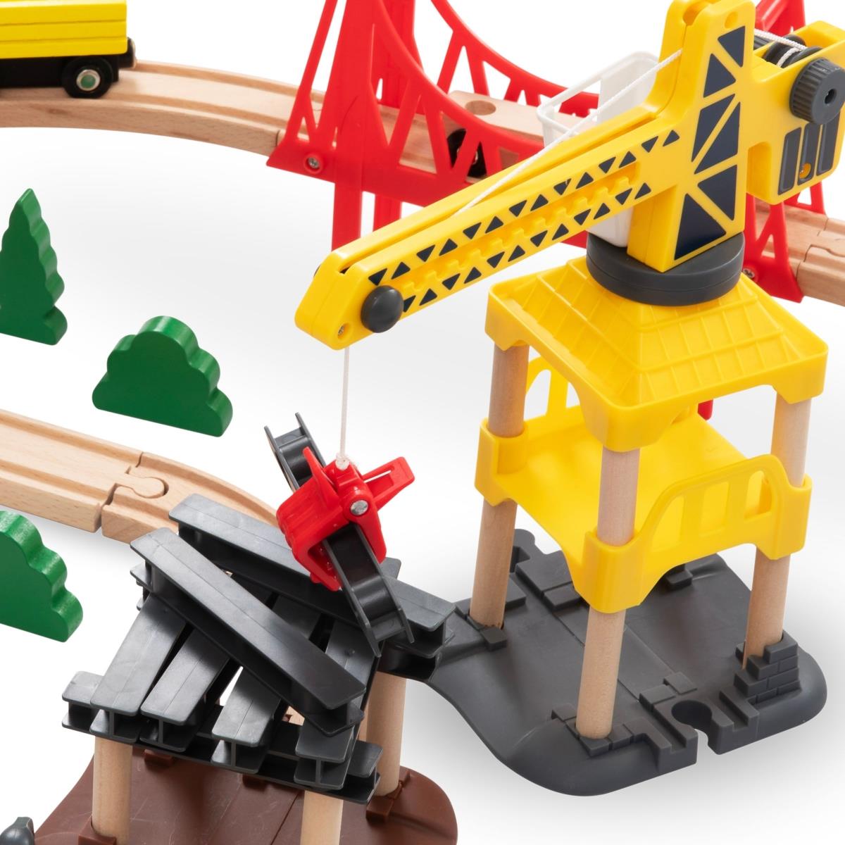 Favasút, akkumulátoros vonat - Város: sínek, autók, híd, repülőtér