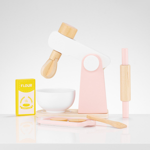 Fából készült tésztakeverő, tartozékokkal, gyerekeknek