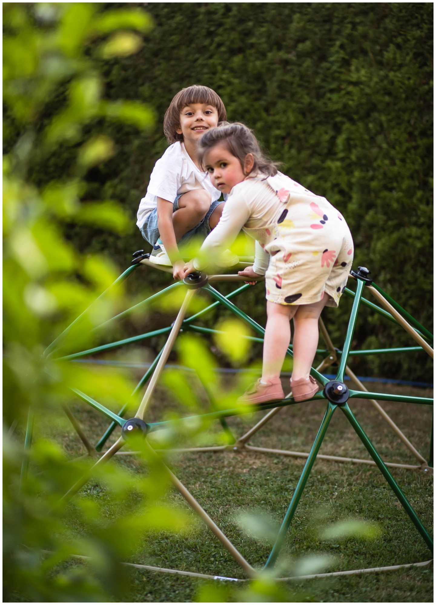 HyperMotion Gyermek mászóka XL, Geodóm, Kerti játszótér, Átmérő: 1,8 m