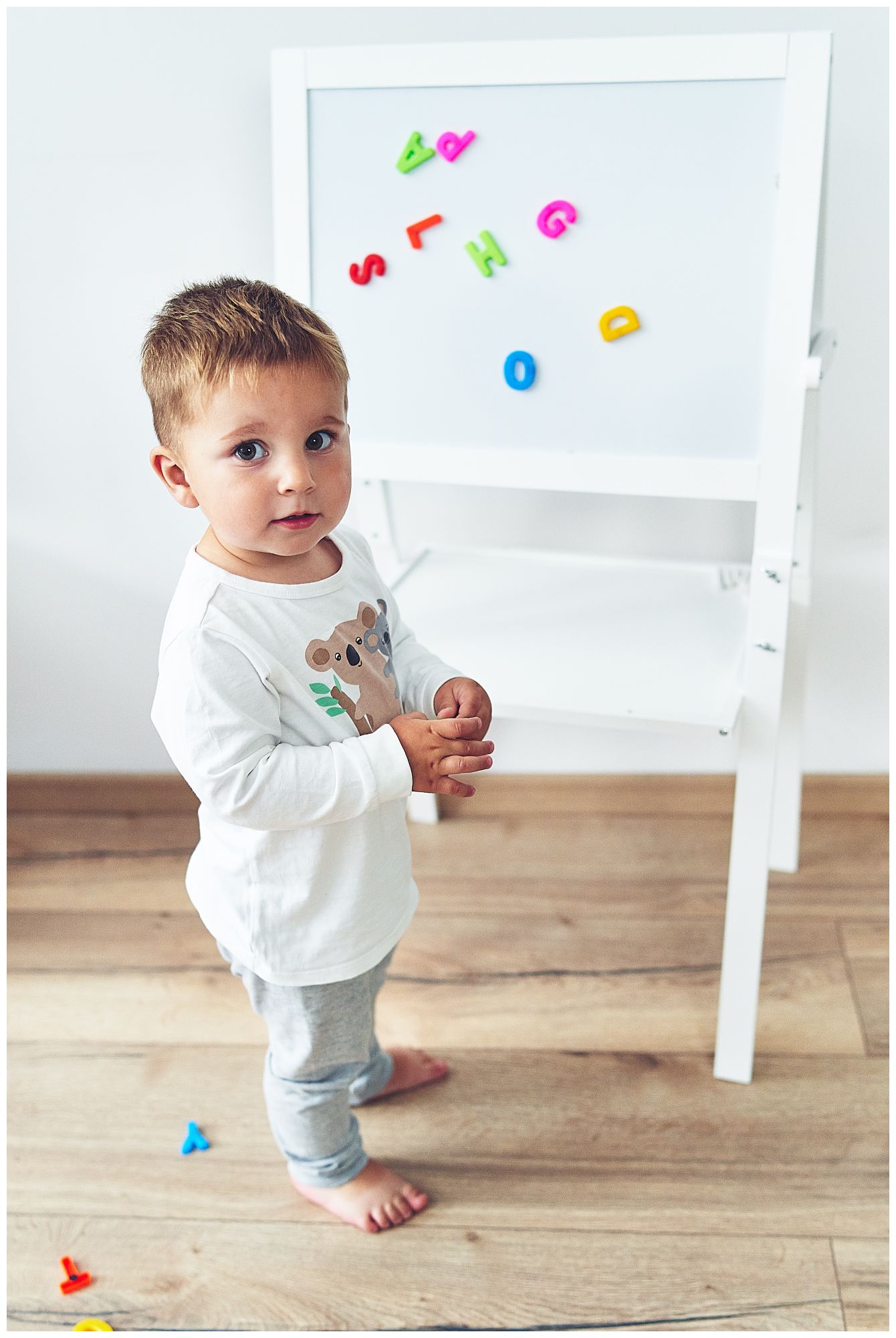 Kétoldalas oktatási tábla: mágneses és krétás tábla - szárazra törölhető, fa, gyerekeknek, összecsukható