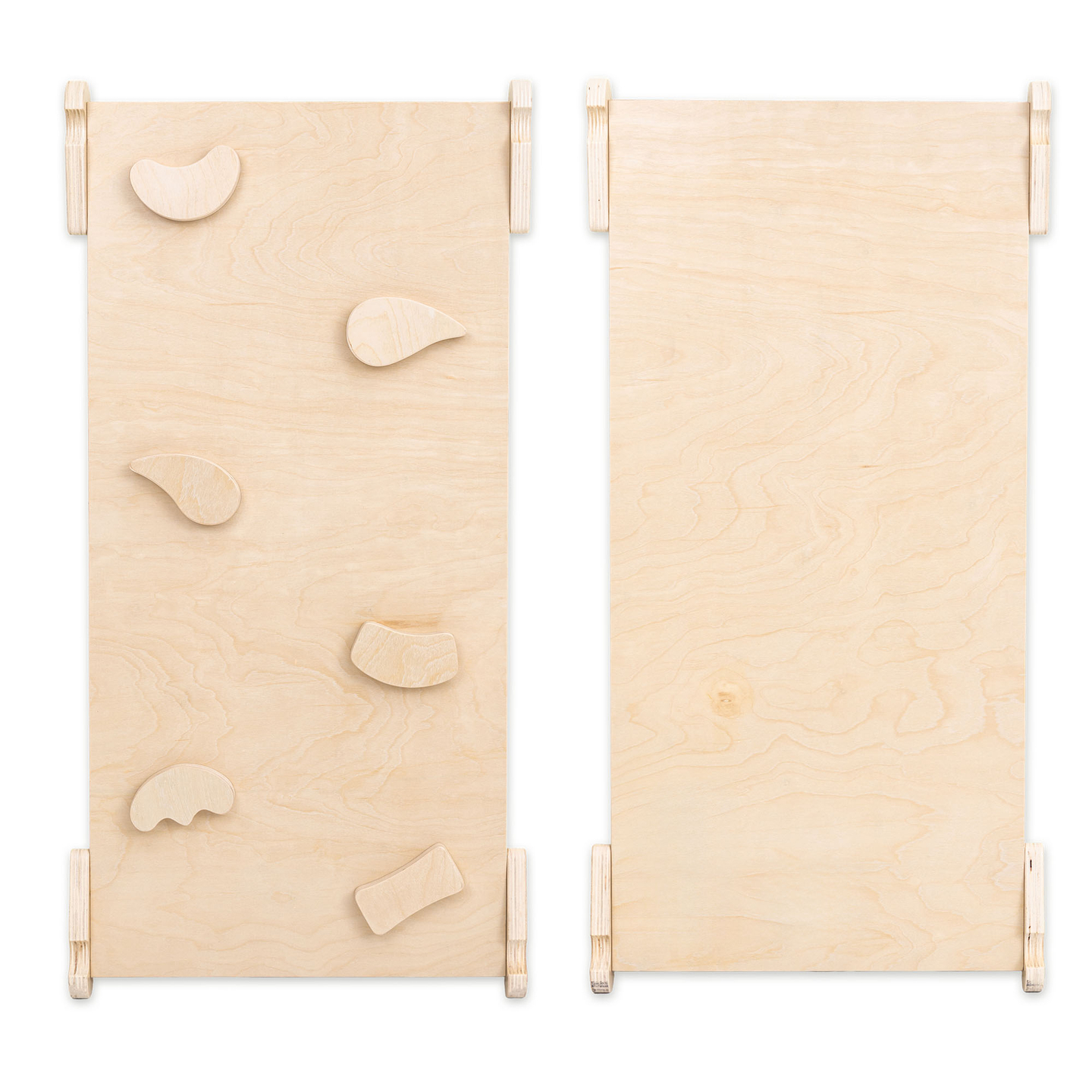 Fedett játszótér gyerekeknek - egy ház létrákkal és csúszdával