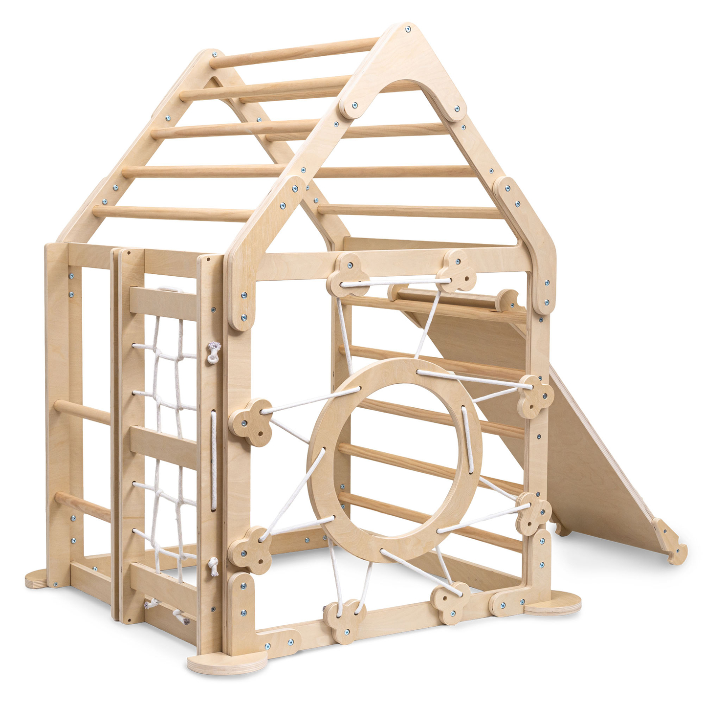 Fedett játszótér gyerekeknek - egy ház létrákkal és csúszdával