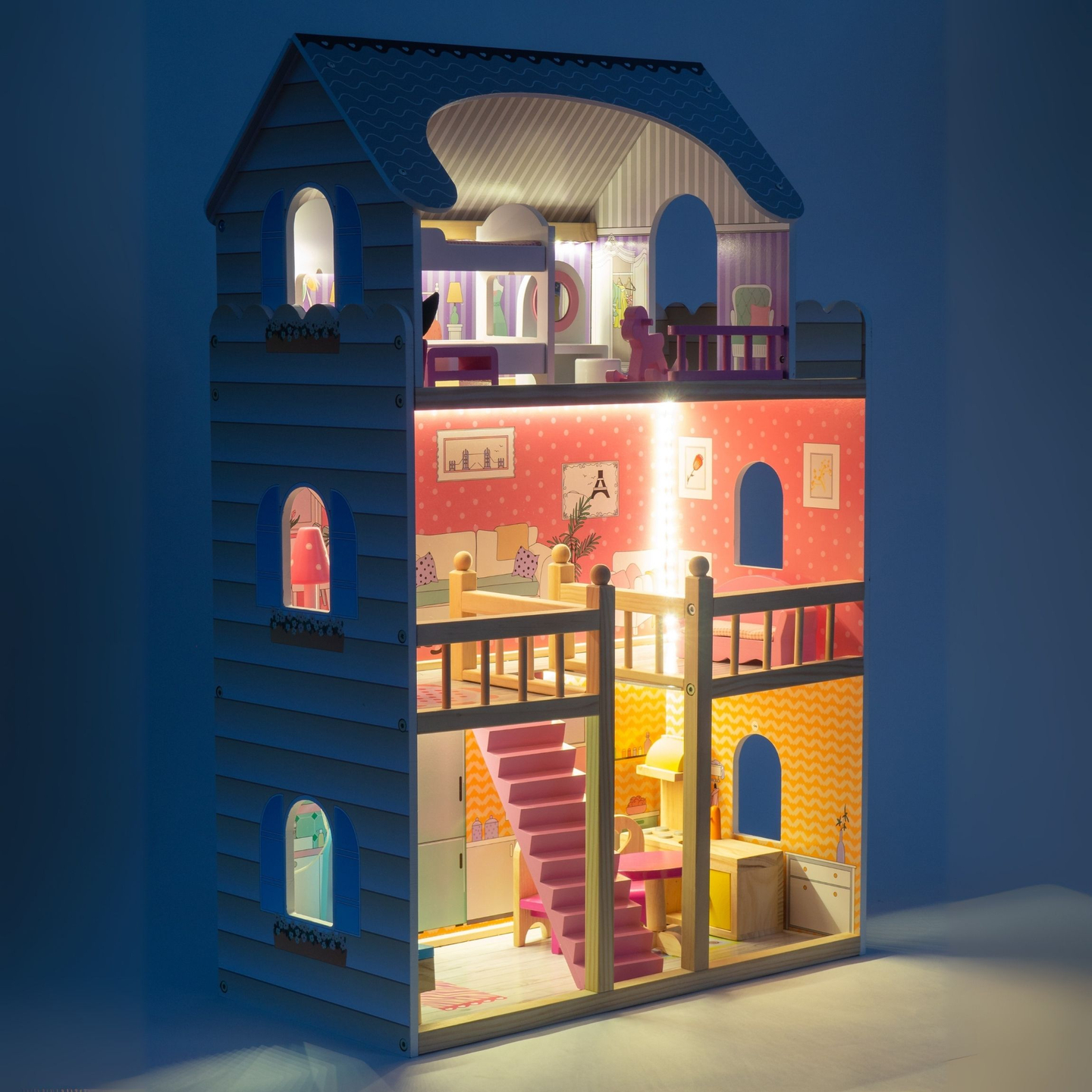 Nagyméretű, 3 szintes, fából készült babaház terasszal, bútorszettel és LED világítással!