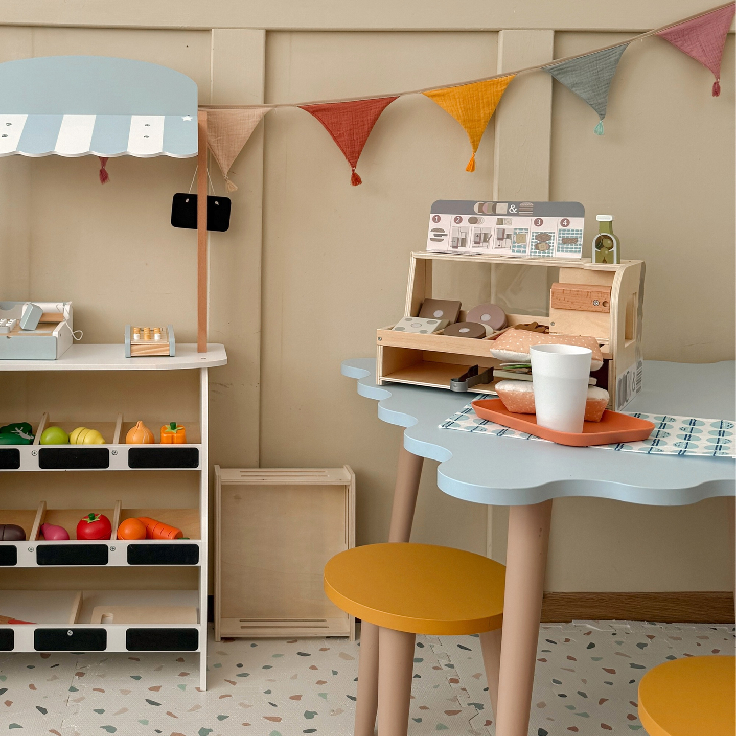 Fából készült szendvicsbár - étterem