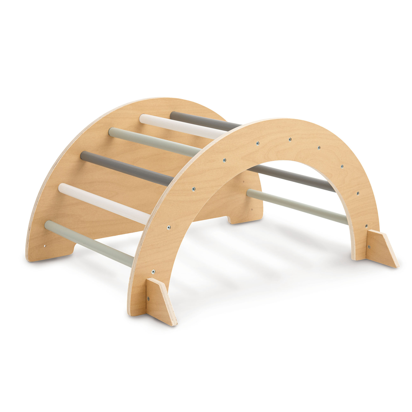 Fedett, fából készült játszótér gyerekeknek - mászófal, csúszda, mászóka/hinta és Pikler-háromszög