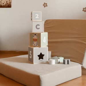Fából készült torony - formaválogató számok ábécé állatok