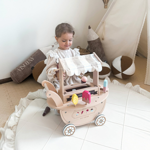 Fából készült fagylaltozó gyerekeknek - kerekes kocsi tartozékokkal