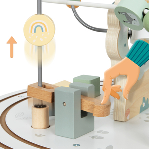 Fából készült kerek oktatóasztal mágnesvonattal és gyöngyvetővel