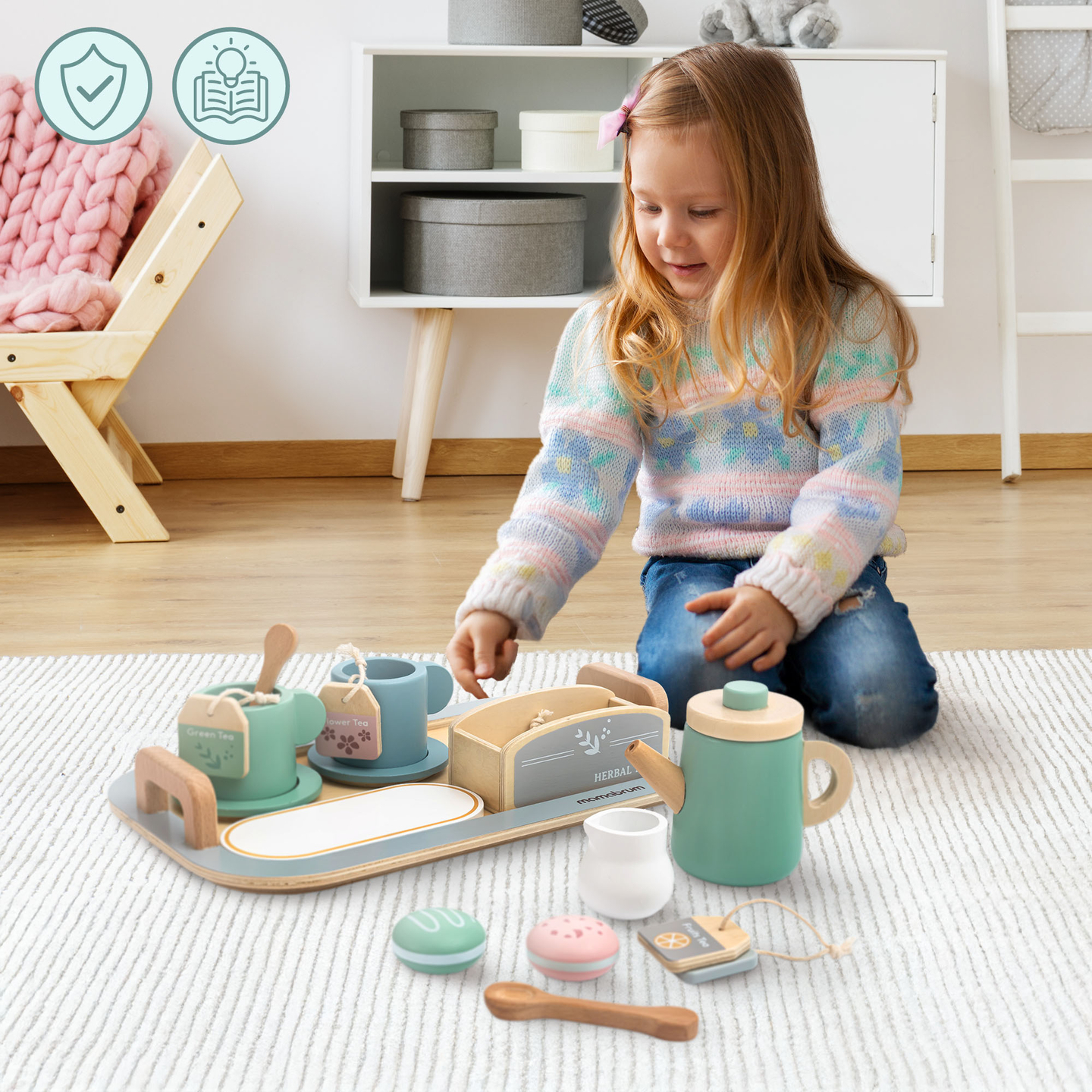 Nagy fa teáskészlet tálcával - 18 db