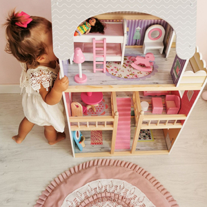 Nagyméretű, 3 szintes, fából készült babaház terasszal, bútorszettel és LED világítással!